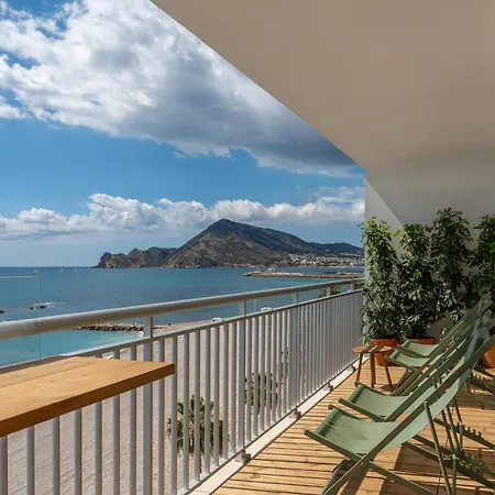 Апартаменты View 180 Альтеа